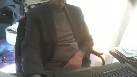 shyfrenchcock online show from March 16, 2026, 8:29 am