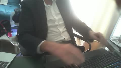 Snapshot of shyfrenchcock chatting on April 17, 2026, 11:57 am shyfrenchcock online show from April 17, 2026, 11:57 am