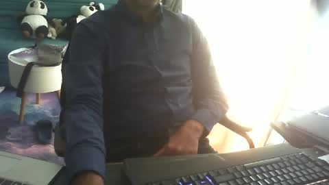 shyfrenchcock online show from June 29, 2026, 8:31 am
