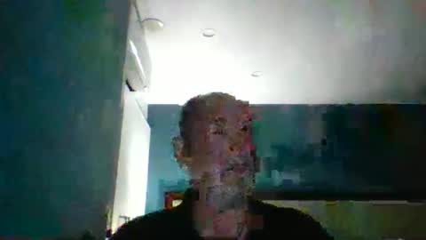 Snapshot of shyguytm chatting on September 16, 2025, 7:09 am shyguytm online show from September 16, 2025, 7:09 am