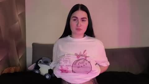 Lesley online show from March 19, 2026, 6:01 pm