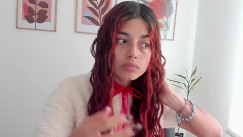 shylittlebunny online show from January 28, 2025, 7:32 pm