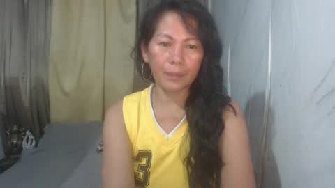 Snapshot of shyn_ann chatting on February 4, 2026, 5:57 am shyn_ann online show from February 4, 2026, 5:57 am