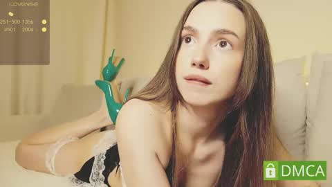 Snapshot of shypeachmaru chatting on February 16, 2026, 8:38 pm Mary online show from February 16, 2026, 8:38 pm