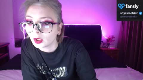 Snapshot of shysweetrish chatting on September 25, 2025, 12:25 am shysweetrish online show from September 25, 2025, 12:25 am