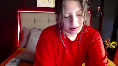 Snapshot of shyvibes_ chatting on February 5, 2025, 6:26 pm CALL ME  CHARLOTTE online show from February 5, 2025, 6:26 pm