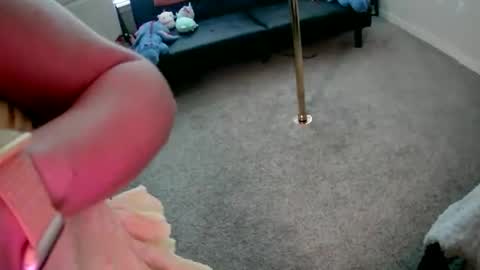 Snapshot of shyy_petitebaby chatting on March 21, 2026, 5:38 pm shypetitebaby online show from March 21, 2026, 5:38 pm