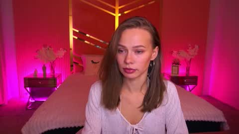 shyysiren online show from October 26, 2025, 8:31 am