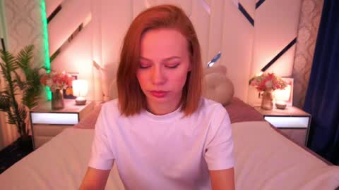 shyysiren online show from April 2, 2026, 6:44 am