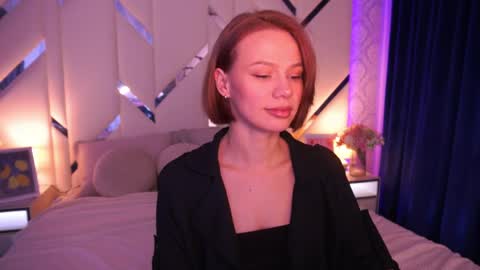 shyysiren online show from May 12, 2026, 1:19 pm