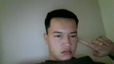 Snapshot of si_one_love chatting on December 6, 2024, 4:25 am si_one_love online show from December 6, 2024, 4:25 am