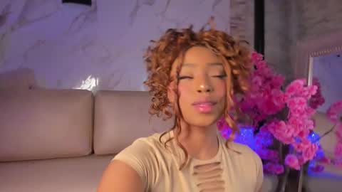 Snapshot of sia_37 chatting on March 14, 2026, 1:23 am . online show from March 14, 2026, 1:23 am