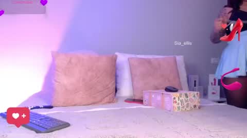 Snapshot of sia_ellis chatting on June 18, 2026, 1:06 am Salome Next streaming 11102024 online show from June 18, 2026, 1:06 am