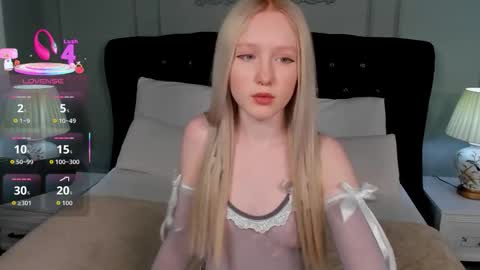 Sia online show from February 1, 2026, 5:44 pm