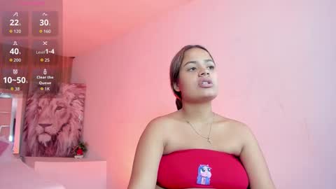 siafoxx_ online show from March 8, 2026, 5:44 am