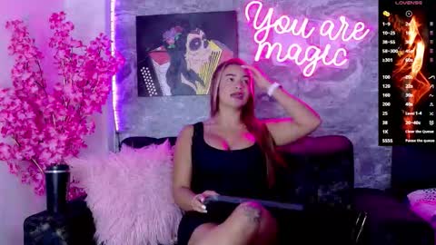 siamarlin online show from October 24, 2025, 9:11 pm