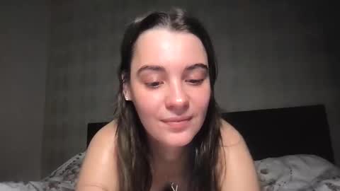 siana09 online show from September 27, 2025, 6:13 pm