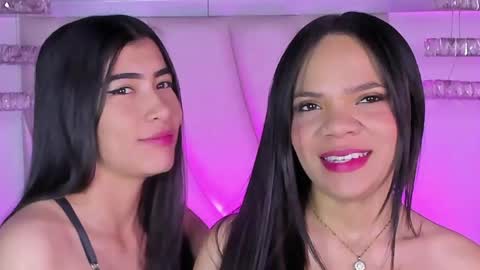 Siara and Zoe tattoo online show from May 6, 2026, 10:37 pm