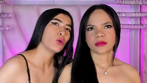 Siara and Zoe tattoo online show from May 13, 2026, 10:49 pm
