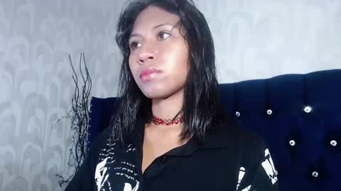 Snapshot of siarawuayuu chatting on December 5, 2024, 3:04 am Siara online show from December 5, 2024, 3:04 am