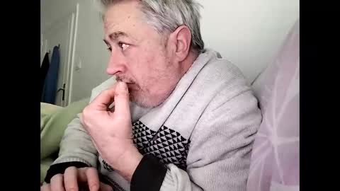 sibemolx online show from February 1, 2026, 1:42 pm