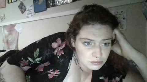 sicilianelliekatia online show from June 18, 2026, 10:52 am