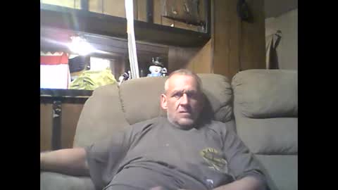 Snapshot of sickone6669947170 chatting on November 6, 2025, 7:37 pm Bill online show from November 6, 2025, 7:37 pm