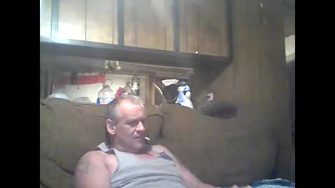 Snapshot of sickone6669947170 chatting on May 19, 2026, 6:09 am Bill online show from May 19, 2026, 6:09 am