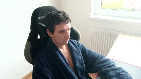 Snapshot of sid85 chatting on December 3, 2025, 8:34 am sid85 online show from December 3, 2025, 8:34 am