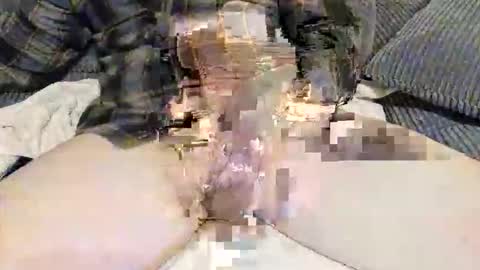 Call Me Yours online show from April 22, 2026, 4:04 am