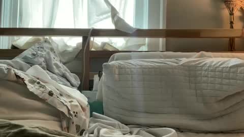 Snapshot of sie273 chatting on December 17, 2024, 6:20 pm sie273 online show from December 17, 2024, 6:20 pm