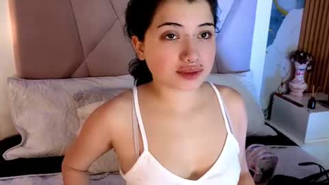 Sienna Desieree online show from June 12, 2026, 11:53 am