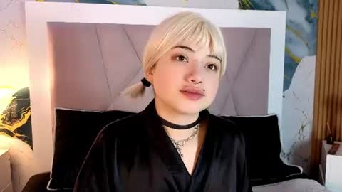 Sienna Desieree online show from June 21, 2026, 6:49 am