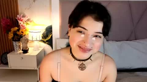 Snapshot of sienna_desiree chatting on July 1, 2026, 12:51 pm Sienna Desieree online show from July 1, 2026, 12:51 pm