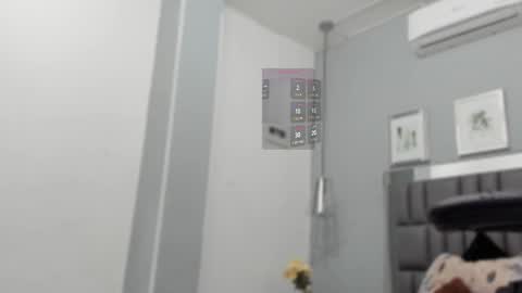 Keira online show from September 9, 2025, 11:10 am