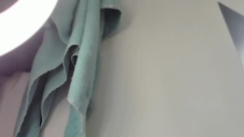 Keira online show from September 18, 2025, 11:34 am