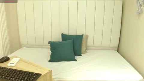 Snapshot of sienna_valexx chatting on September 25, 2025, 1:48 pm Sienna online show from September 25, 2025, 1:48 pm