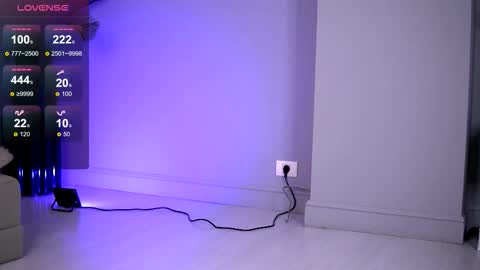 Luna online show from November 11, 2025, 10:04 am