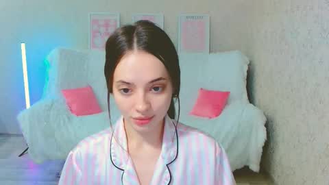 Snapshot of siennamia chatting on June 4, 2026, 4:24 pm Sienna Mia online show from June 4, 2026, 4:24 pm
