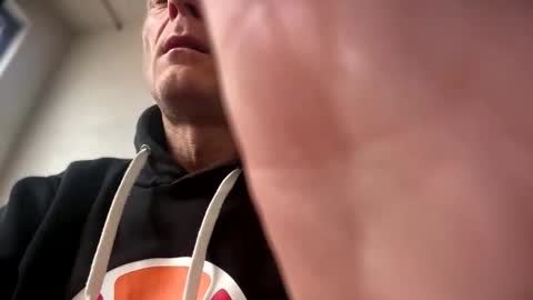 R online show from February 5, 2026, 10:53 am