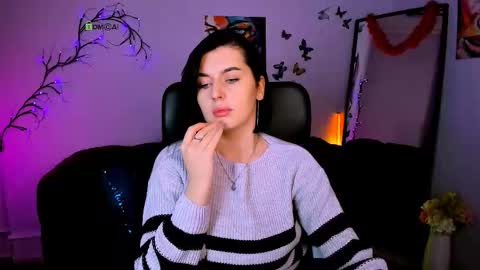 sierra_funny online show from December 21, 2025, 11:50 am