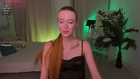 Snapshot of sierrafun_ chatting on October 3, 2025, 10:18 pm Sierra online show from October 3, 2025, 10:18 pm