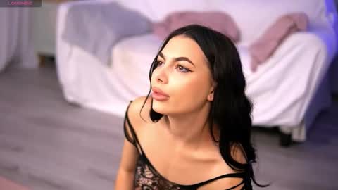 Snapshot of sierravyx chatting on October 6, 2025, 4:54 am Maria online show from October 6, 2025, 4:54 am