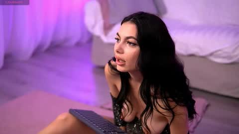 Snapshot of sierravyx chatting on October 9, 2025, 4:54 am Maria online show from October 9, 2025, 4:54 am