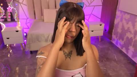 Siiam Tay online show from February 5, 2026, 3:00 am