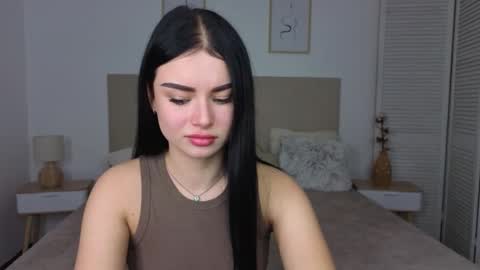  Silena online show from February 4, 2026, 2:01 pm