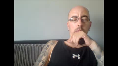 Silent V online show from September 11, 2025, 11:21 am