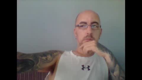 Silent V online show from September 13, 2025, 7:52 am