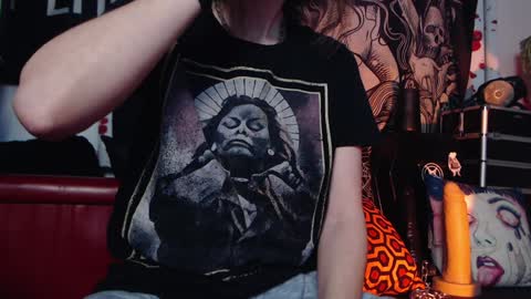 Allmylinkssilentmary666 online show from February 1, 2026, 1:42 pm