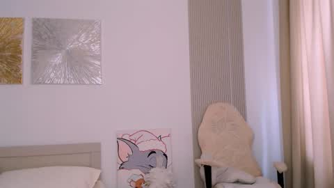 Snapshot of silk_ann chatting on March 15, 2026, 5:35 am silk_ann online show from March 15, 2026, 5:35 am